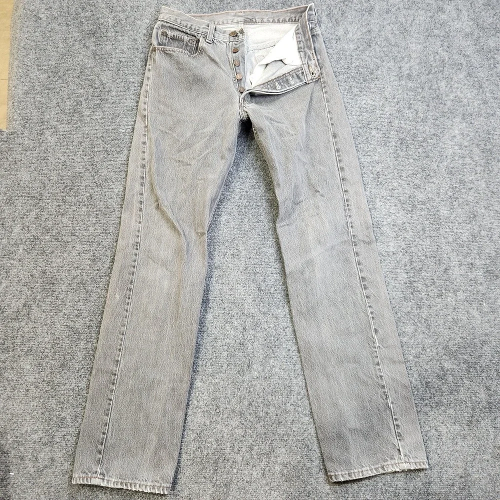 Vintage Levis 501 Jeans Mens 31x34 Gray Button Fly Straight Denim Casual USA 90s